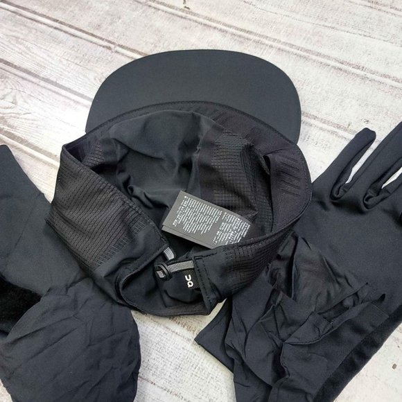 zero cap running hat and weather gloves by On - Picture 3 of 10